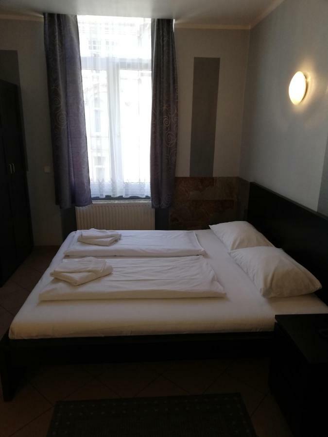 Angel Hotel Frankfurt am Main Exterior photo